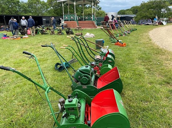 Dennis Mowers at Milton Keynes